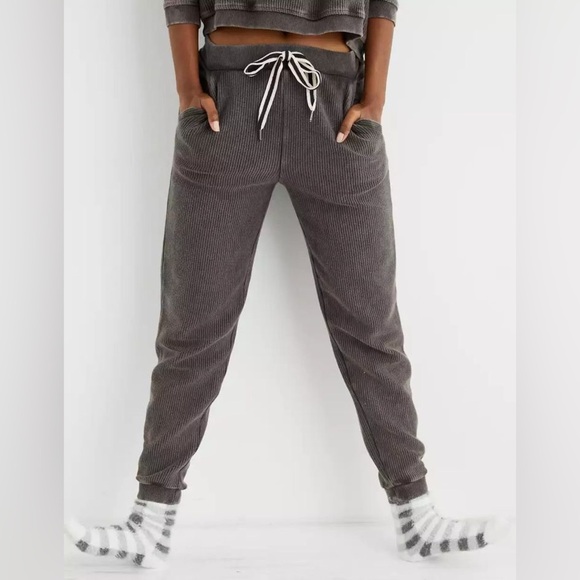 Aerie everyday cozy cable lounge sweatpants size medium - Picture 1 of 14